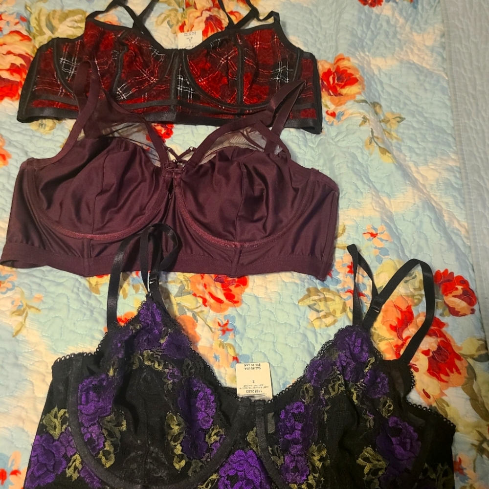 Torrid bralette lot 3 pairs size 2 nwt plaid purple wine sexy boudoir plus